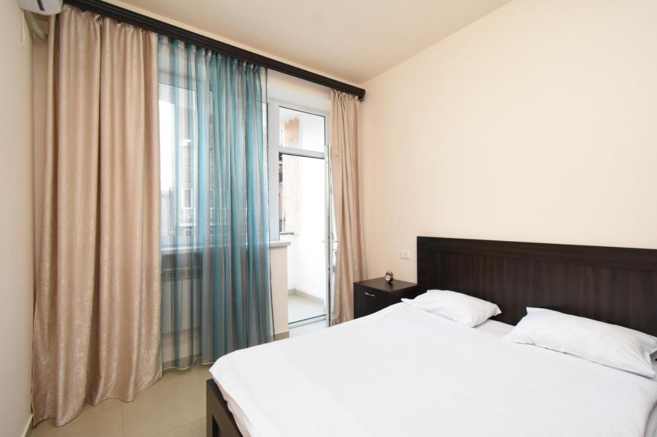 Mini Hotel Yerevan Exterior photo