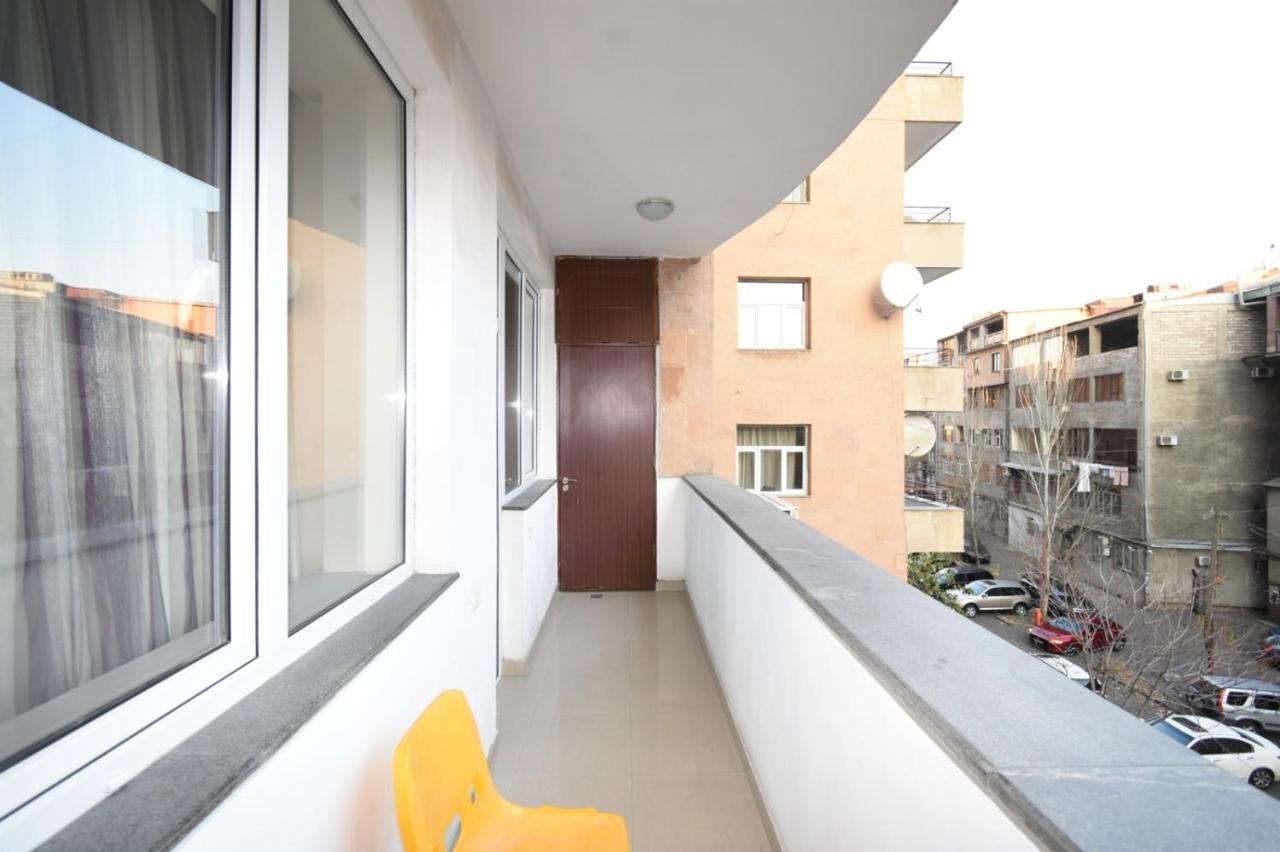 Mini Hotel Yerevan Exterior photo